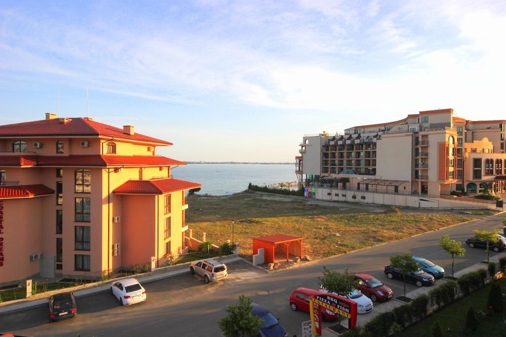 Menada Sky Dreams Apartments Sveti Vlas Dış mekan fotoğraf
