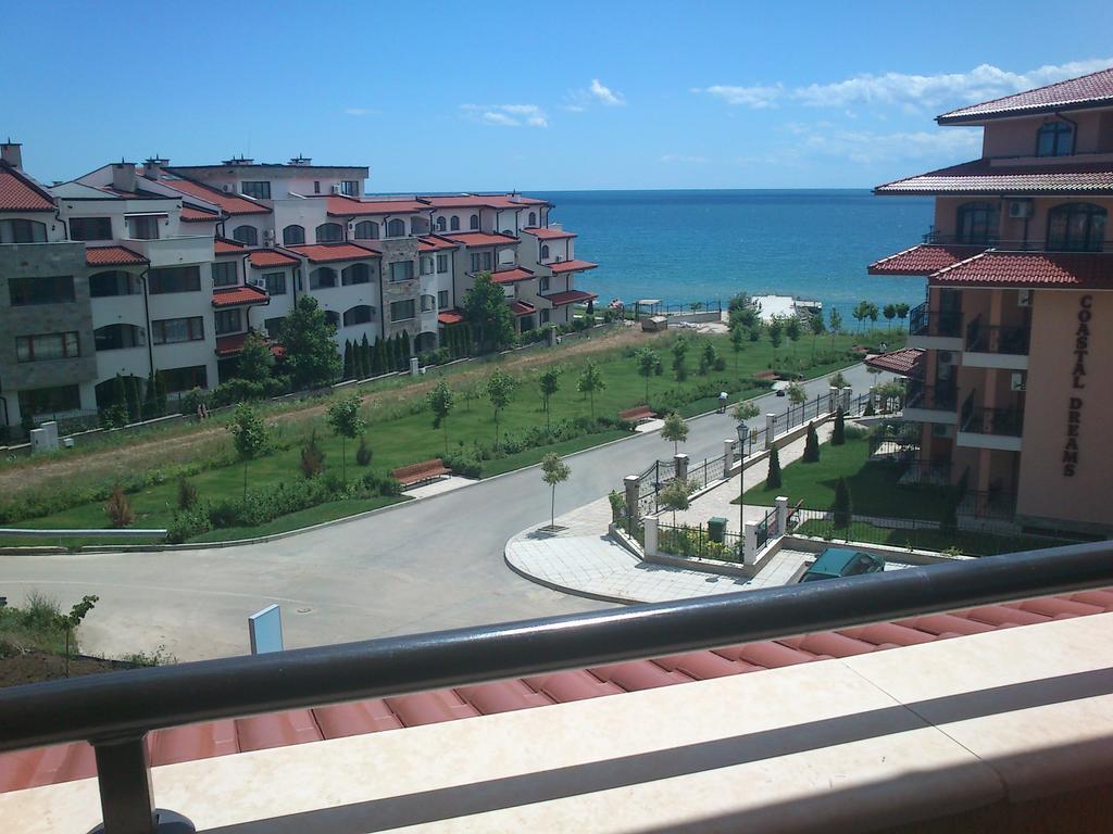 Menada Sky Dreams Apartments Sveti Vlas Dış mekan fotoğraf