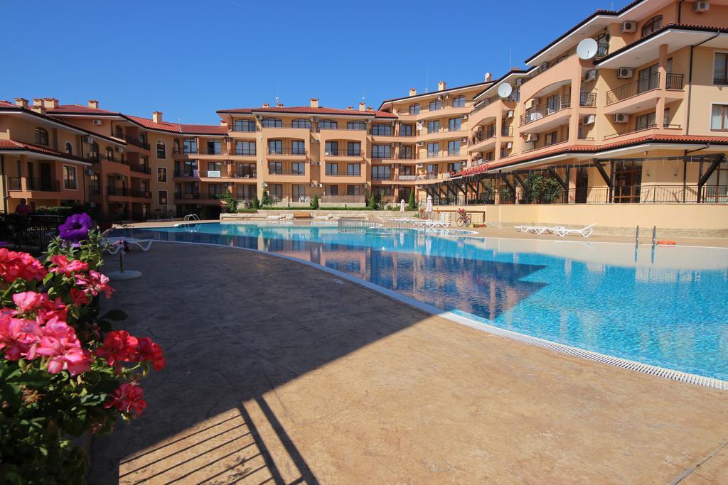 Menada Sky Dreams Apartments Sveti Vlas Dış mekan fotoğraf