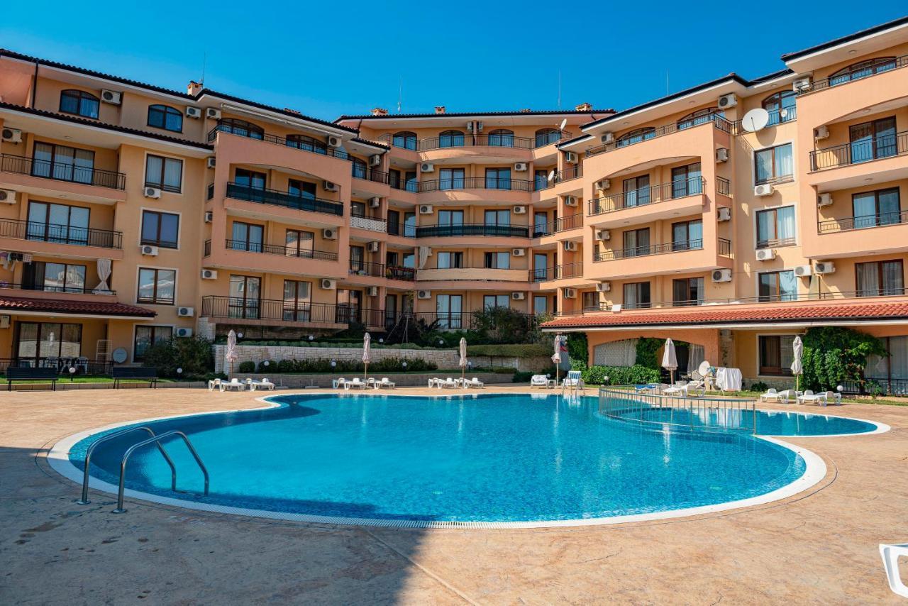 Menada Sky Dreams Apartments Sveti Vlas Dış mekan fotoğraf