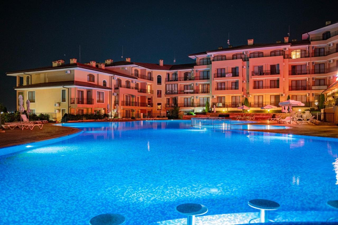 Menada Sky Dreams Apartments Sveti Vlas Dış mekan fotoğraf