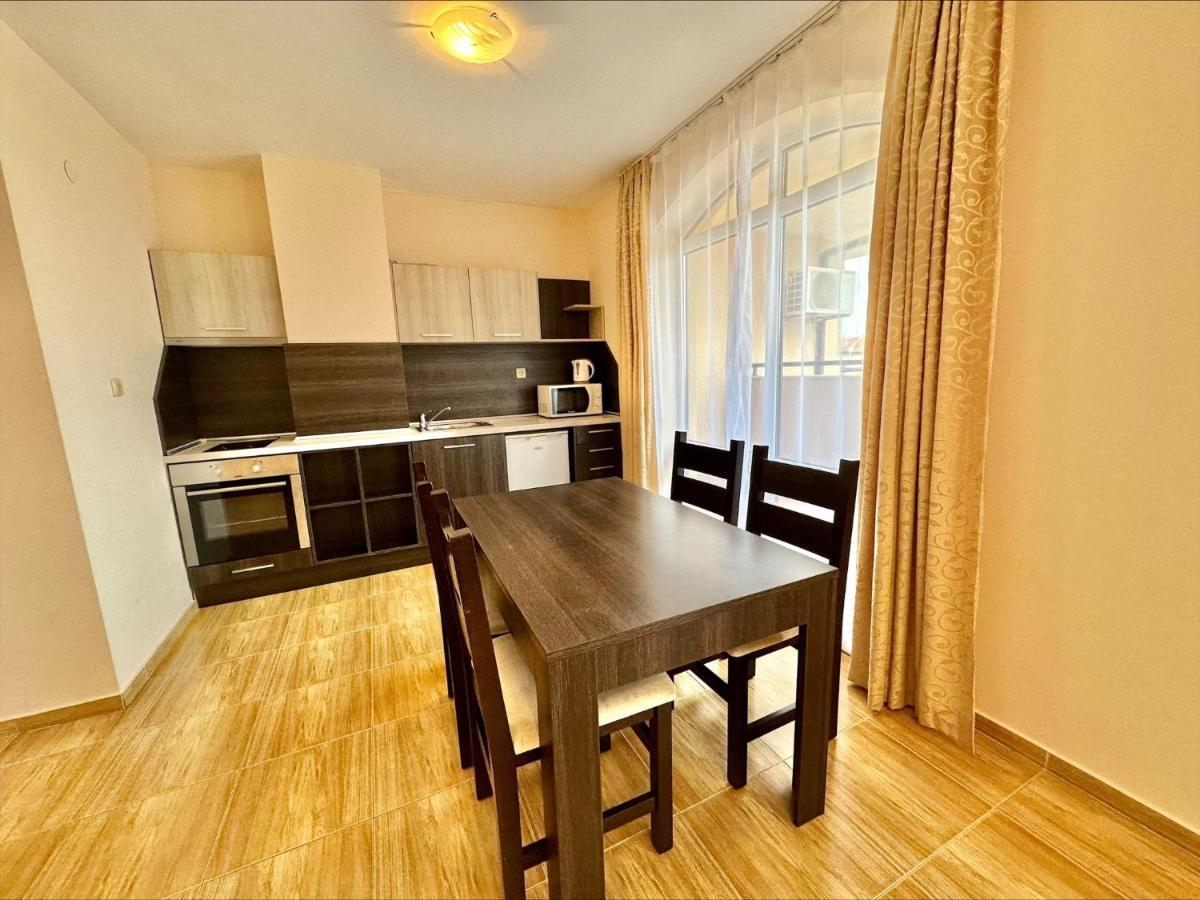 Menada Sky Dreams Apartments Sveti Vlas Dış mekan fotoğraf